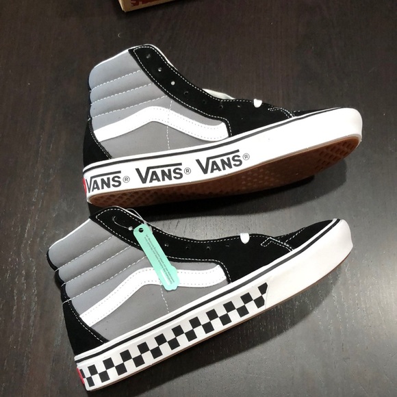 Vans Comfycush Sk8-Hi Tape Mix Black Frost Gray - Picture 6 of 6